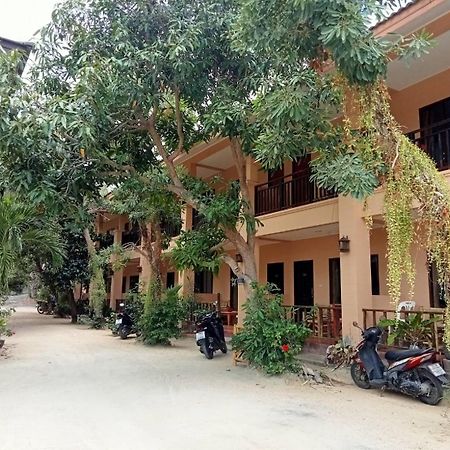 Bank Guesthouse Haad Rin Exterior foto